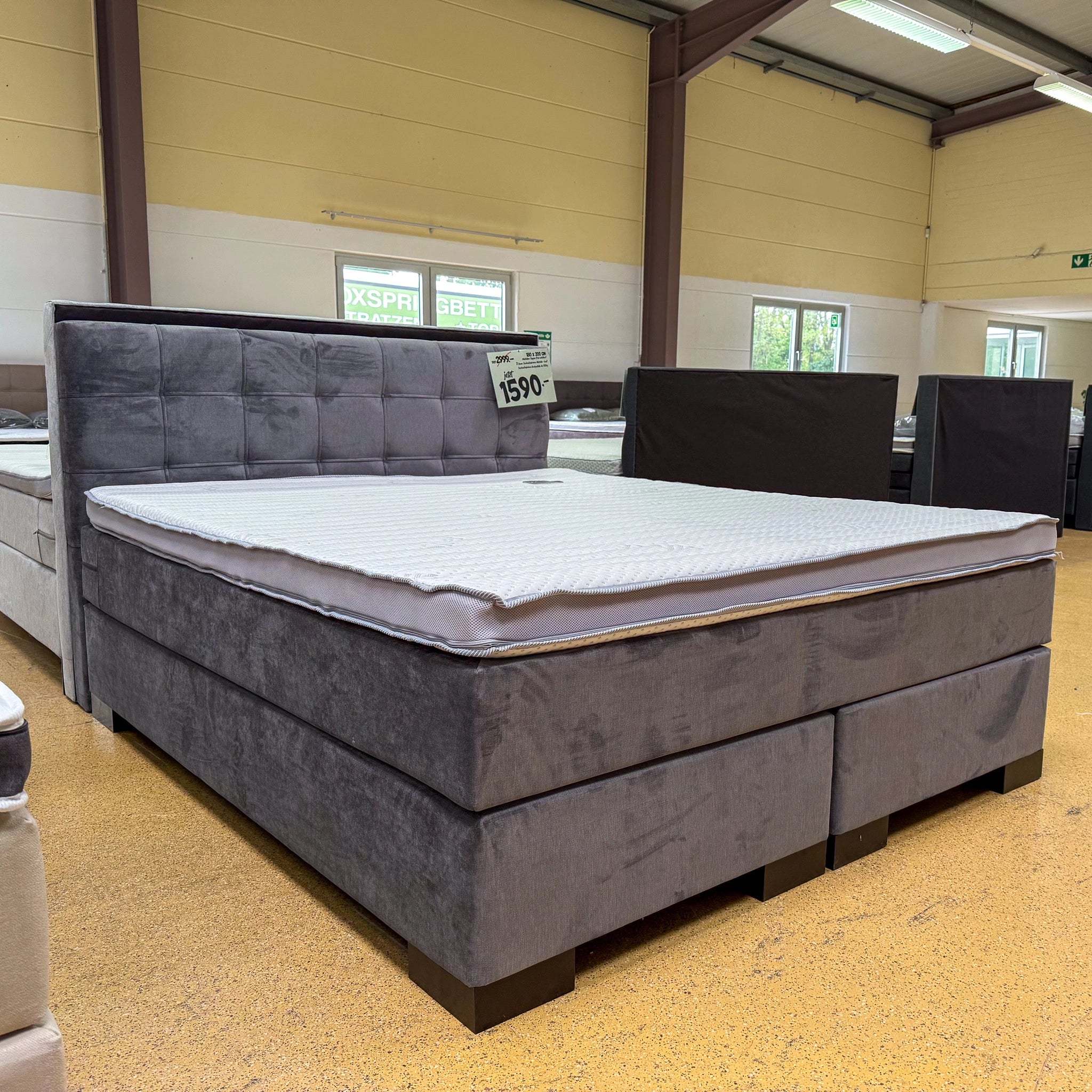 Boxspringbett 180x200 Stoff Grau Samt 5 Teilig