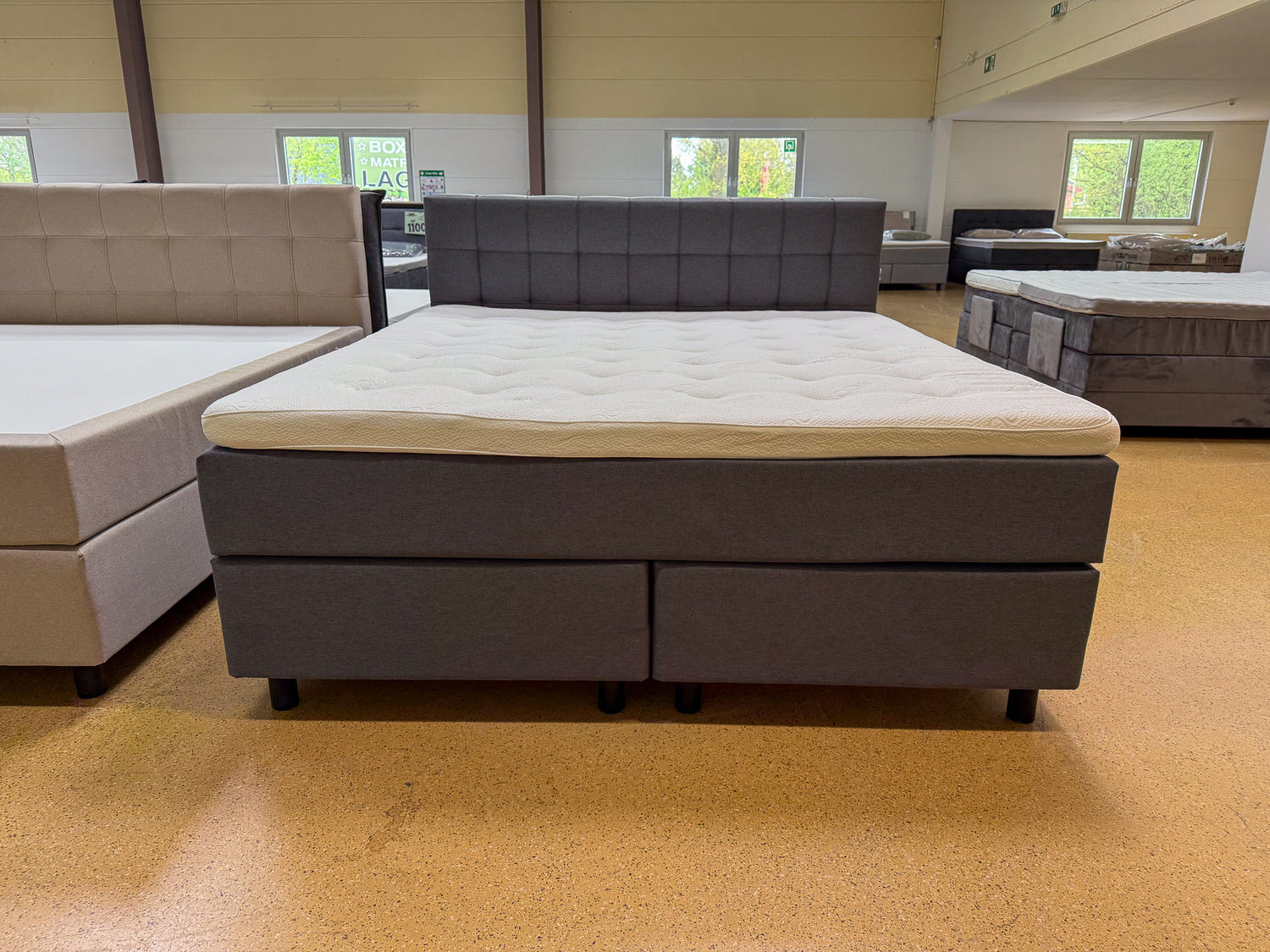 Boxspringbett 180x200 Stoff Grau 5 Teilig