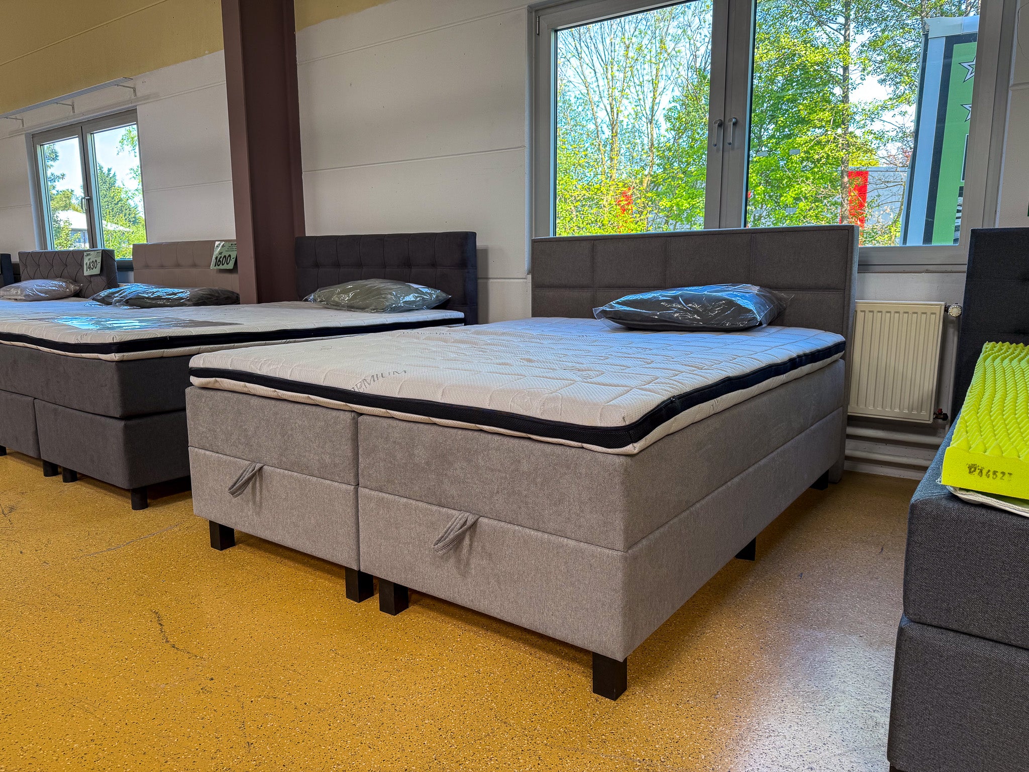 Boxspringbett mit Stauraum 160x200 6 Teilig Beige Grau Bett