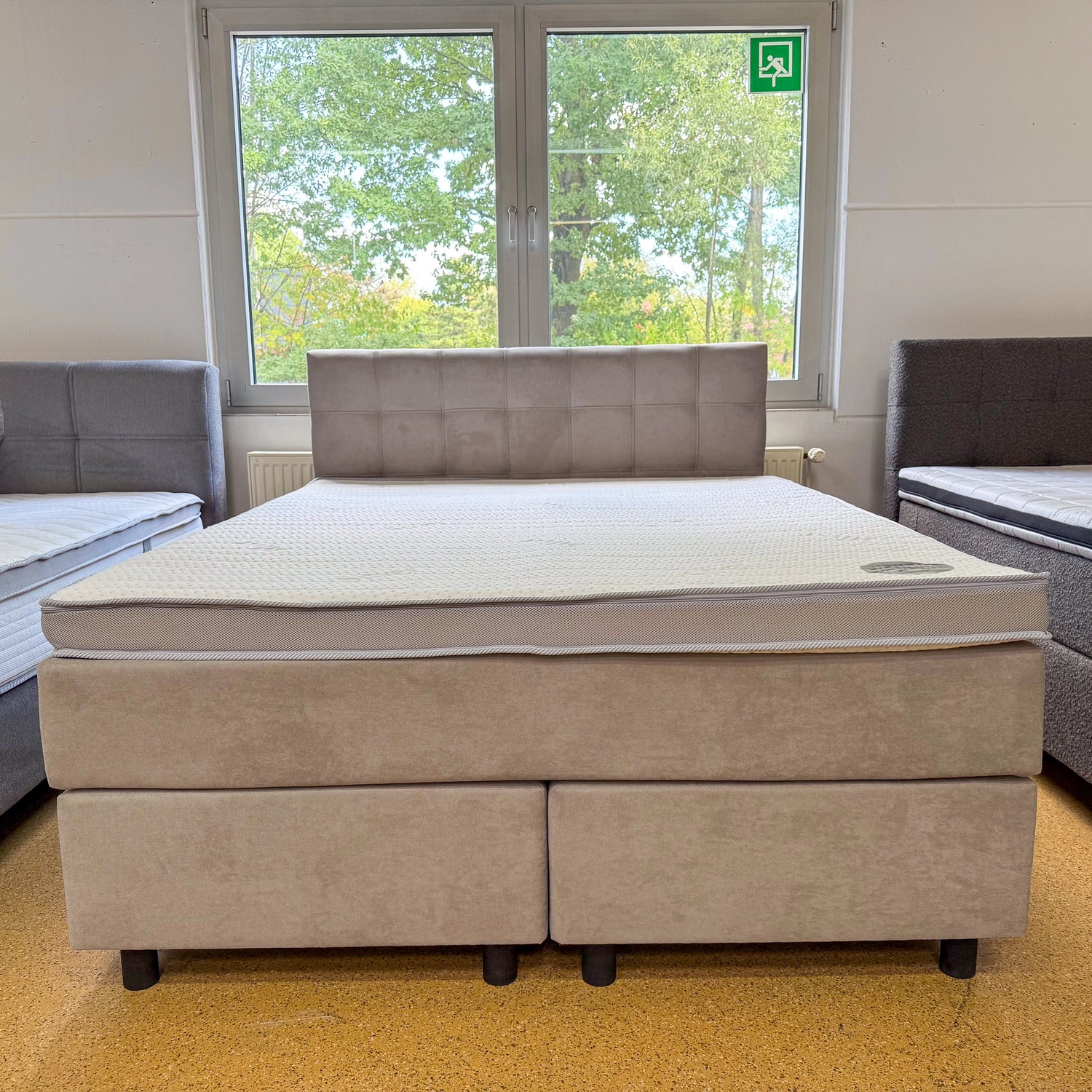 Boxspringbett 160x200 Stoff Beige 5 Teilig