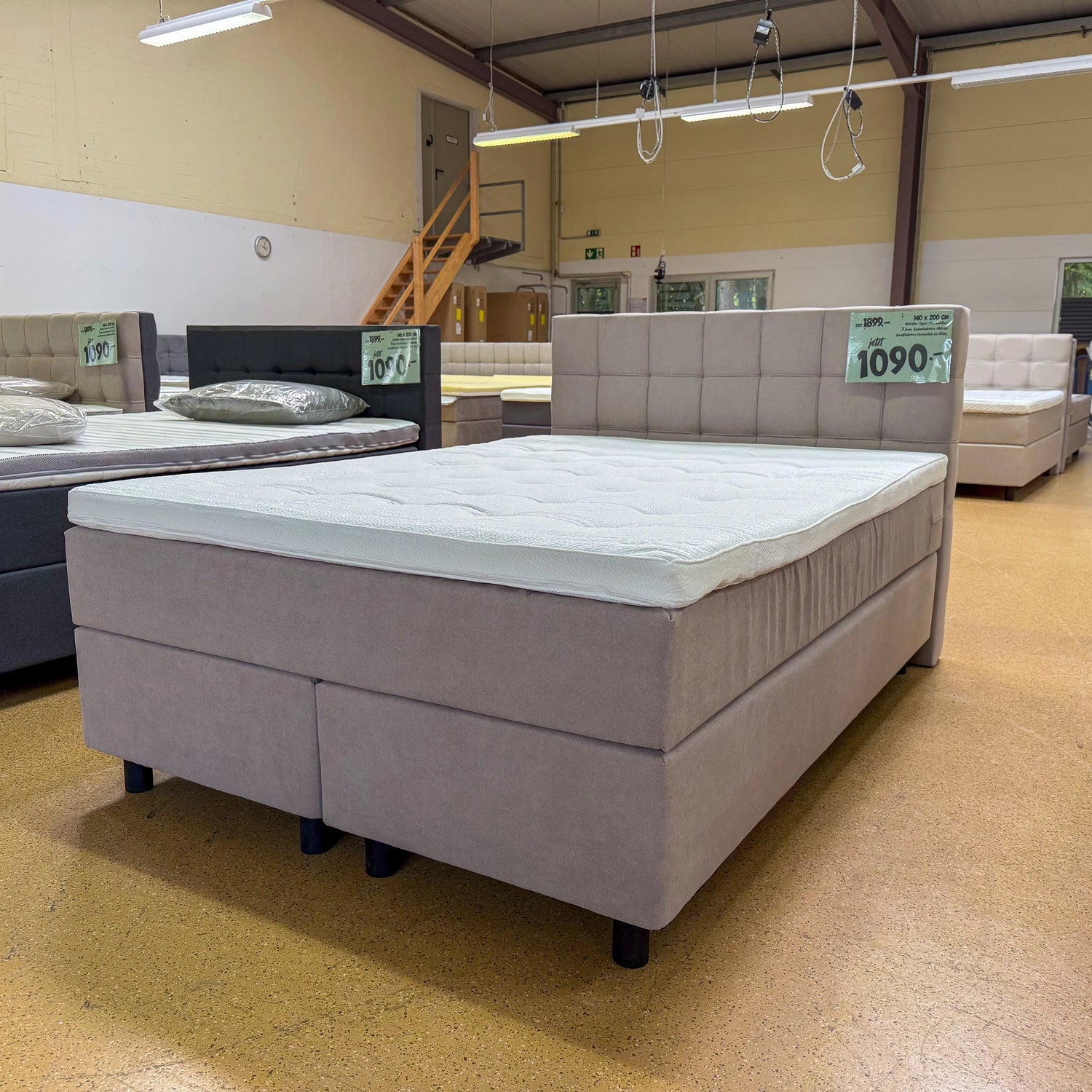 Boxspringbett 140x200 Stoff Beige 5 Teilig