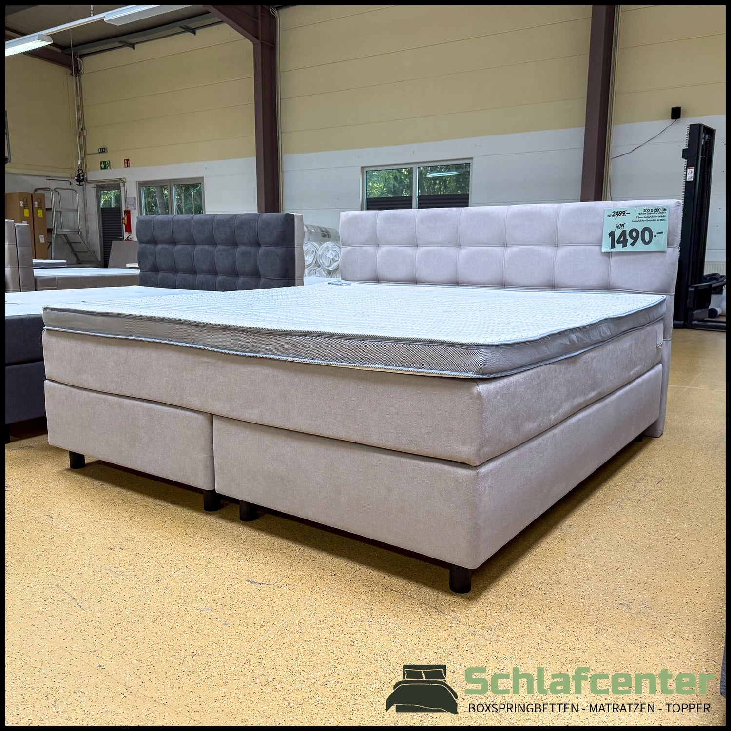 Boxspringbett 200x200 Stoff Beige 5 Teilig