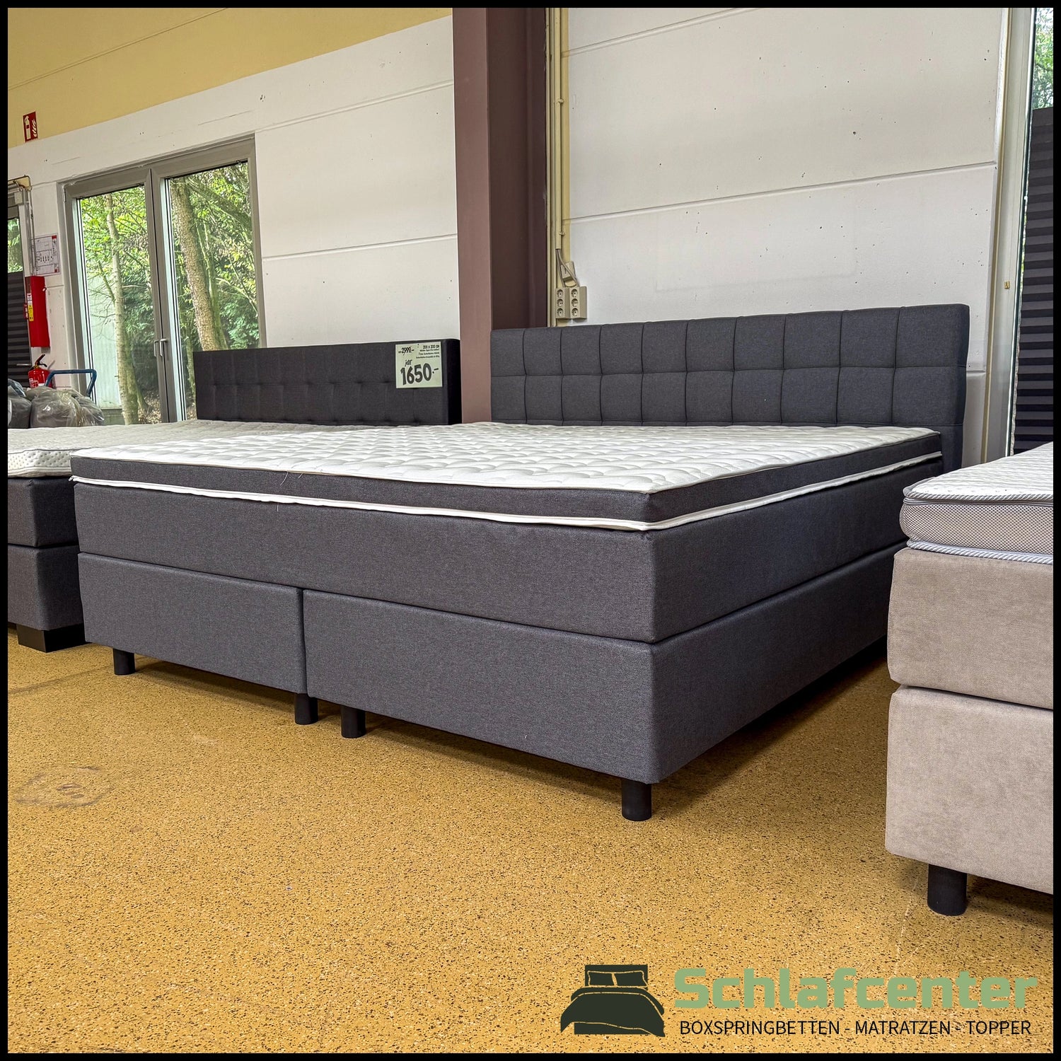 Boxspringbett 200x200 Grau Stoff 5 Teilig