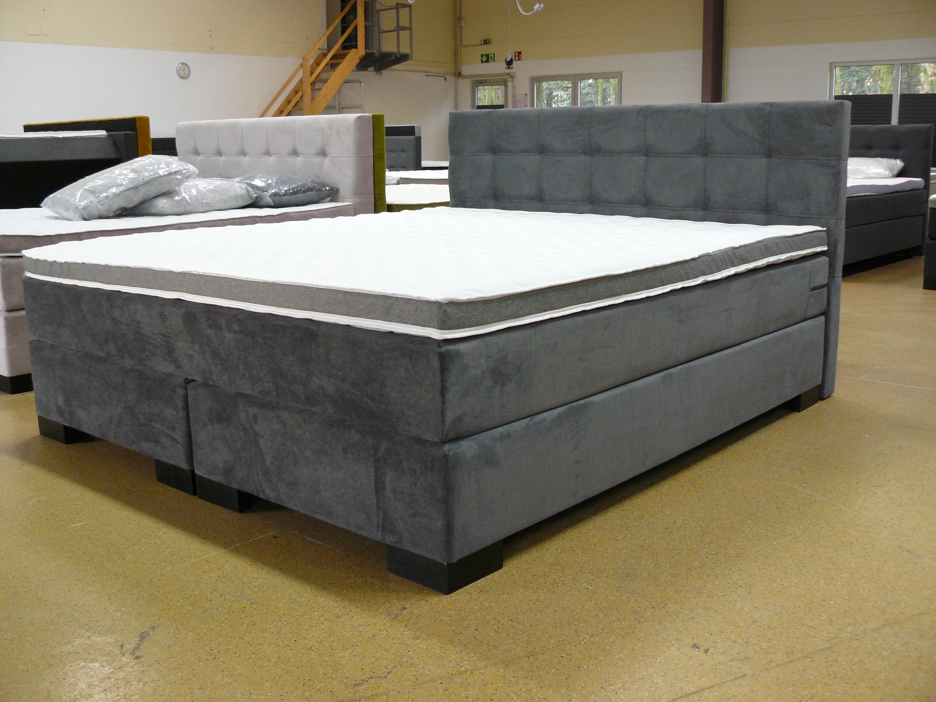 Boxspringbett Lars 5 Teilig - Dunkelgrau - 200x220 Bett