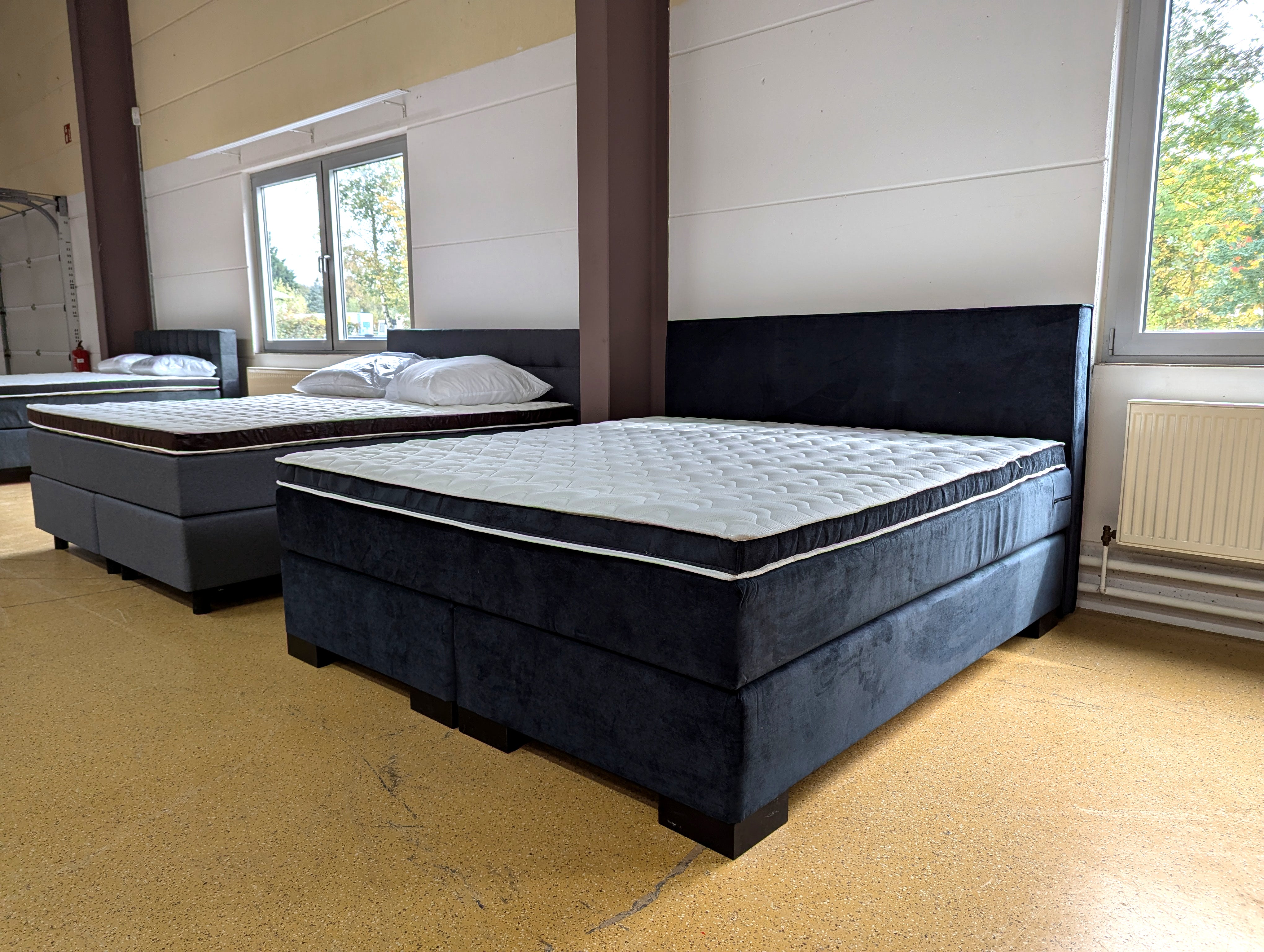 Boxspringbett Kaia 5 Teilig - Schwarz - 180x200 Bett